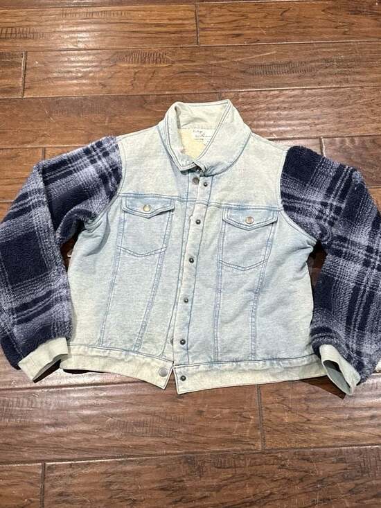Vintage Havana Jackets & Blazers - Vintage Havana Mixed Media Denim Jacket with Plaid Sherpa Sleeves